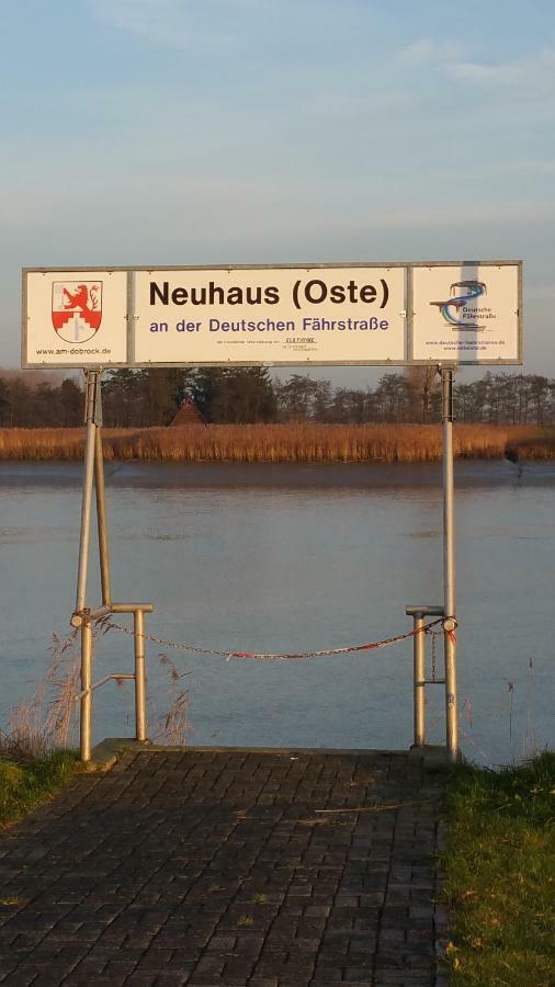 Am Kanal Neuhaus an der Oste Екстериор снимка