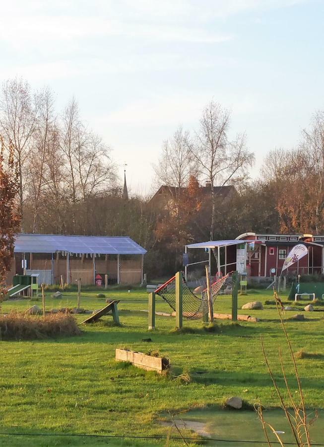 Am Kanal Neuhaus an der Oste Екстериор снимка